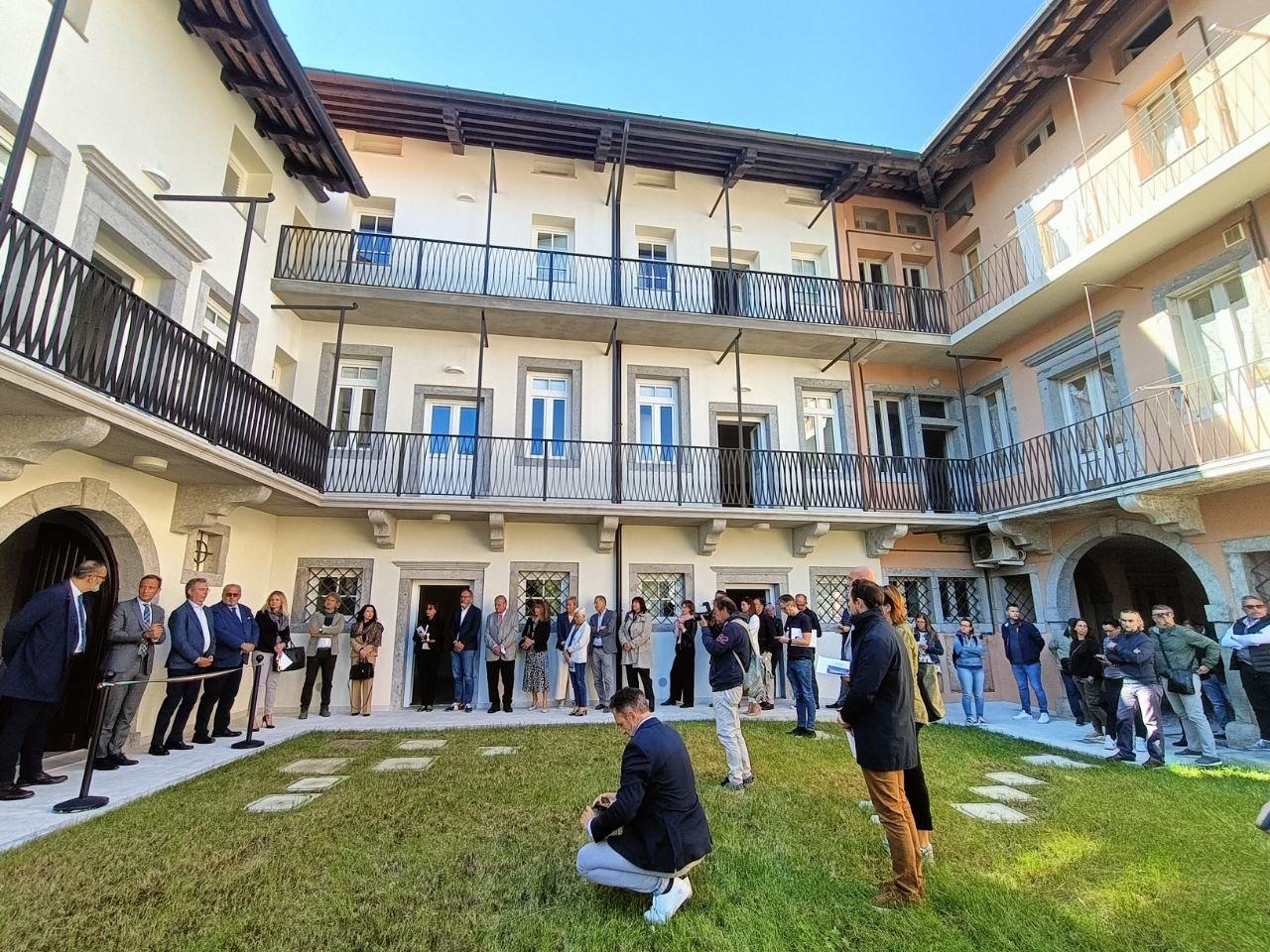 Copertina per Alloggi popolari nell'ex ghetto ebraico di Gorizia, casa per 6 famiglie